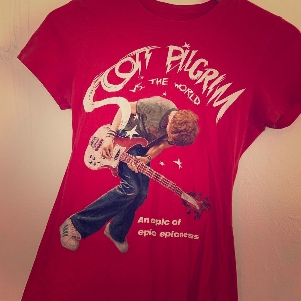 Scott Pilgrim vs the World tee! Red! Sz s